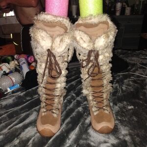 LAFUMA Women's Faux Fur Lace-Up Boots